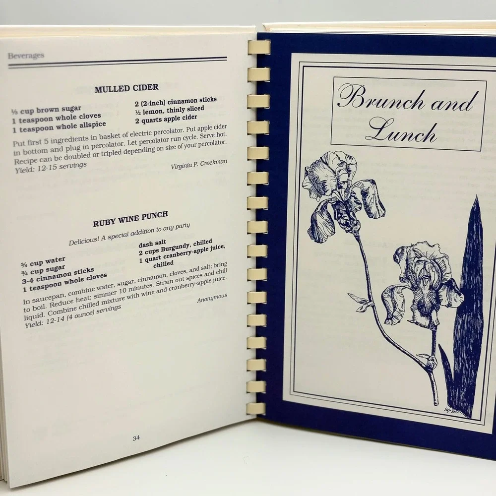 Raving Recipes Ravenscroft School Cookbook 1995‎ First Printing Raleigh NC